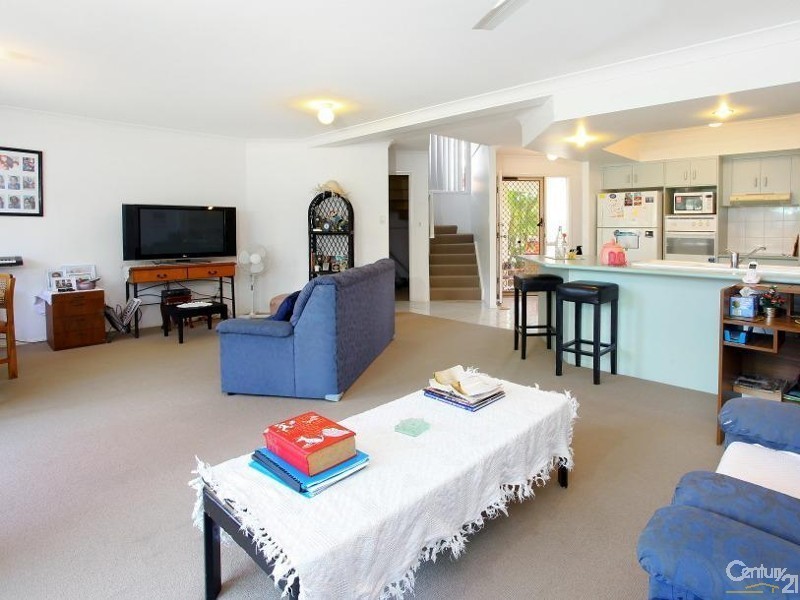 85/88 Cotlew Street East, Southport QLD 4215