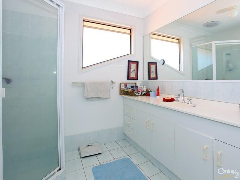 85/88 Cotlew Street East, Southport QLD 4215