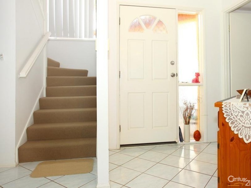 85/88 Cotlew Street East, Southport QLD 4215