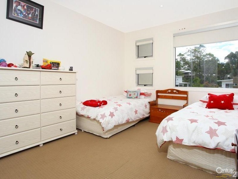 5022 Riverwood Grove, Benowa QLD 4217