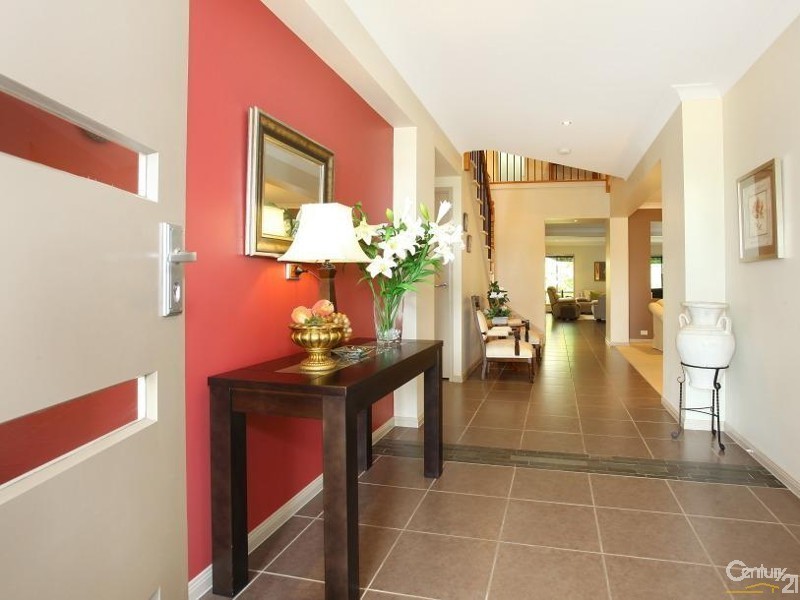 1006 Lakeview Tce., Benowa QLD 4217