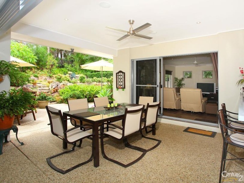 1006 Lakeview Tce., Benowa QLD 4217