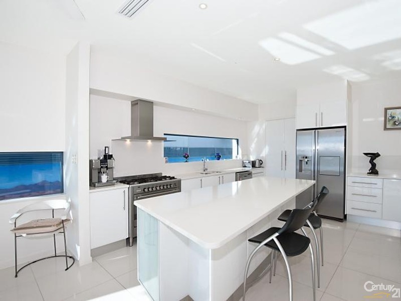 Benowa QLD 4217