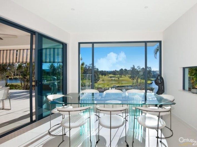 Benowa QLD 4217