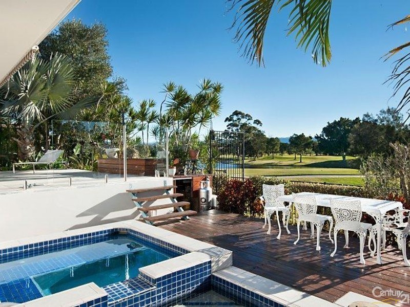 Benowa QLD 4217