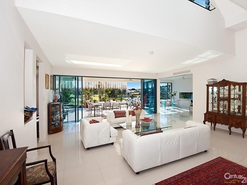 Benowa QLD 4217
