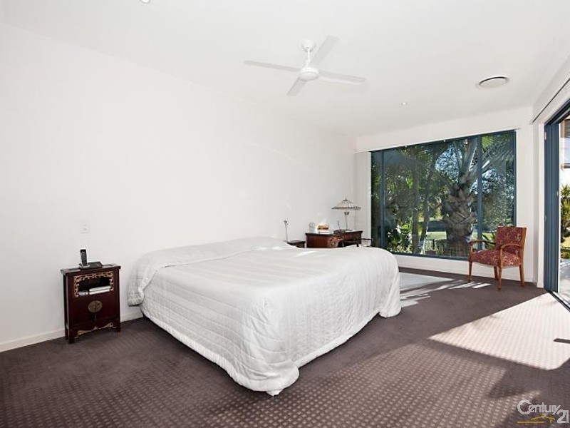 Benowa QLD 4217