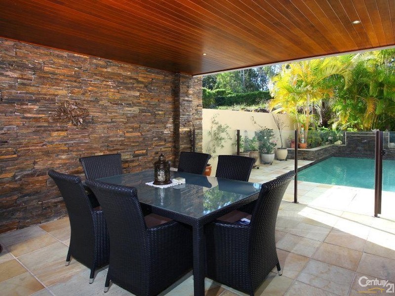 1010 Lakeview Tce, Benowa QLD 4217
