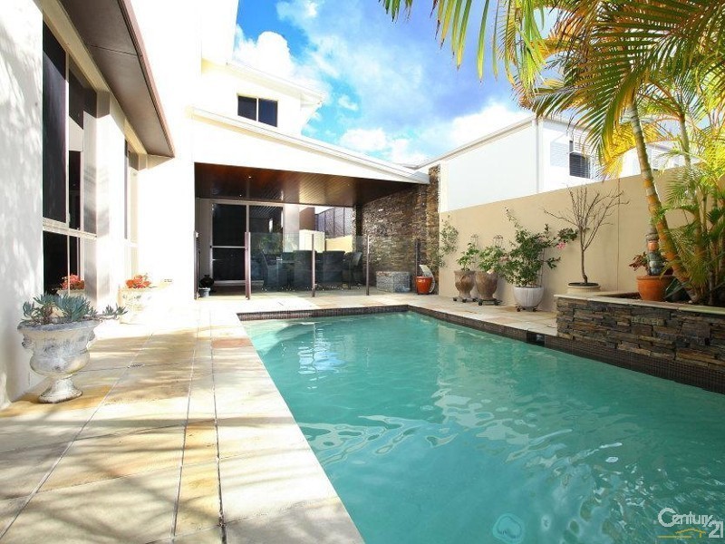 1010 Lakeview Tce, Benowa QLD 4217