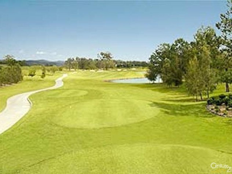 3031 The Boulevarde, Benowa QLD 4217
