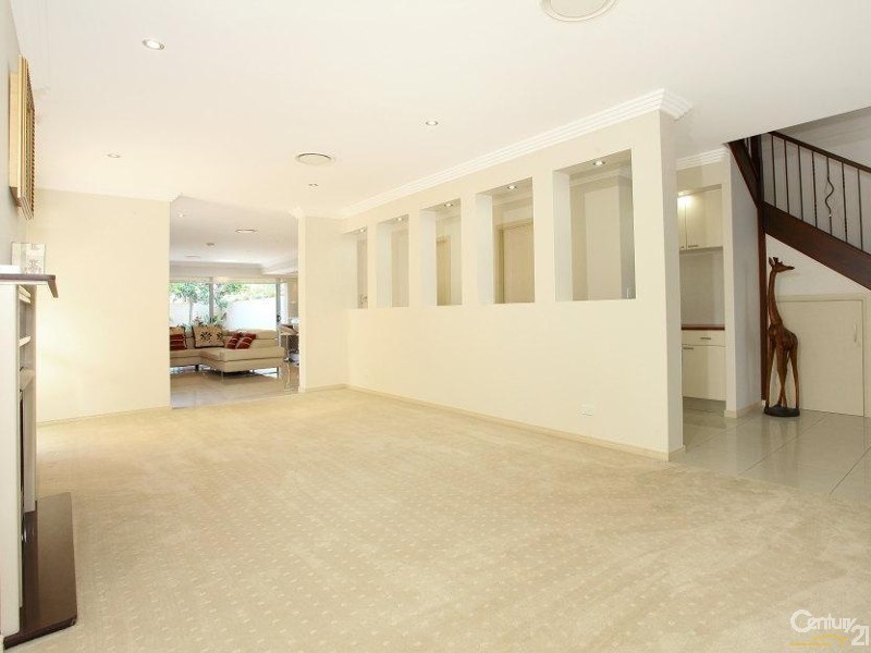 1019A Lakeview Tce., Benowa QLD 4217