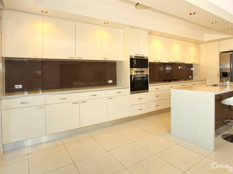 1019A Lakeview Tce., Benowa QLD 4217