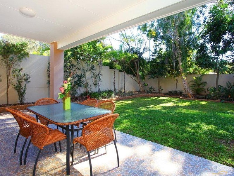 1019A Lakeview Tce., Benowa QLD 4217