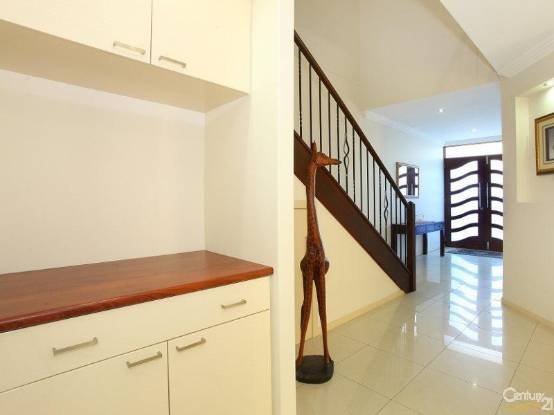 1019A Lakeview Tce., Benowa QLD 4217