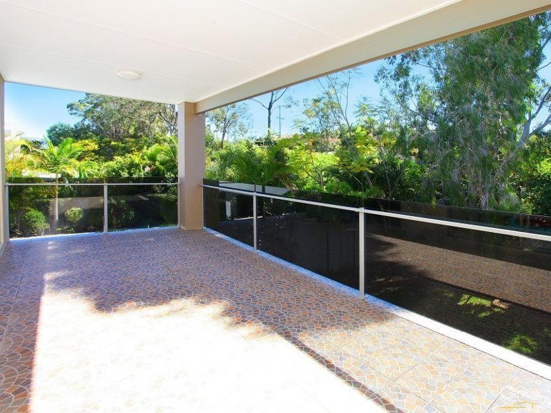 1019A Lakeview Tce., Benowa QLD 4217