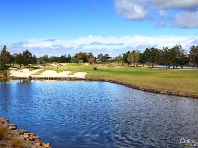 2016A The Boulevarde, Benowa QLD 4217
