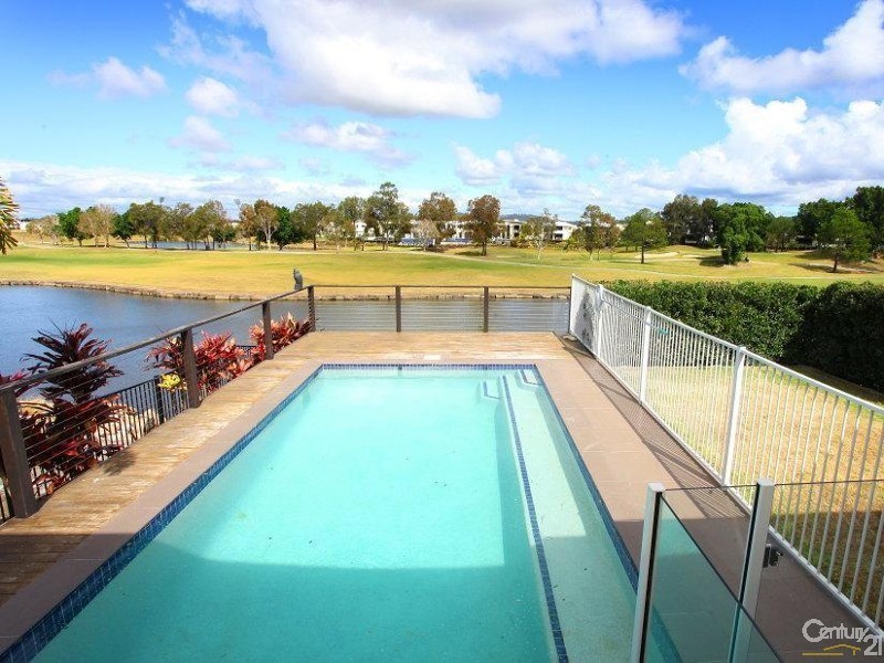 2016A The Boulevarde, Benowa QLD 4217