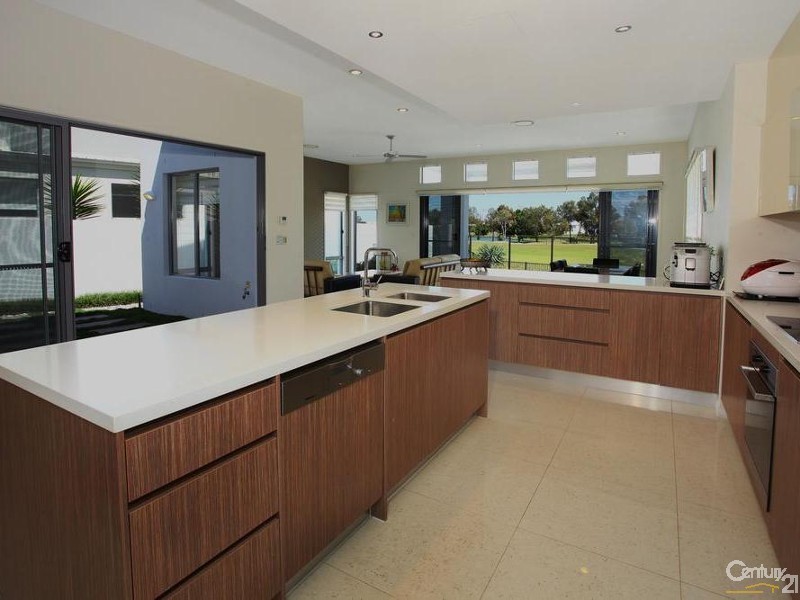 2016B The Boulevarde, Royal Pines Resort, Benowa QLD 4217