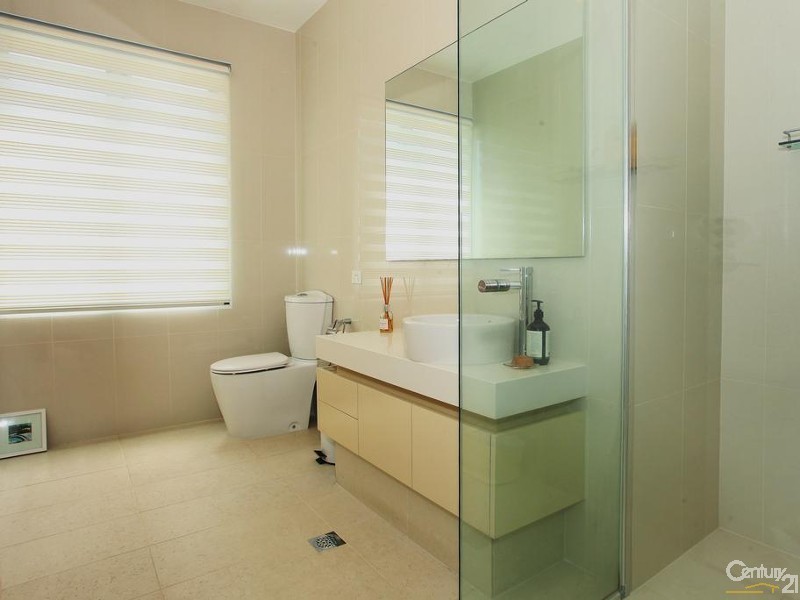 2016B The Boulevarde, Royal Pines Resort, Benowa QLD 4217