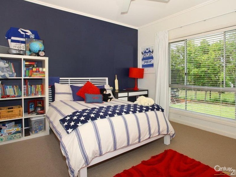 5004 Riverwood Grove, Benowa QLD 4217