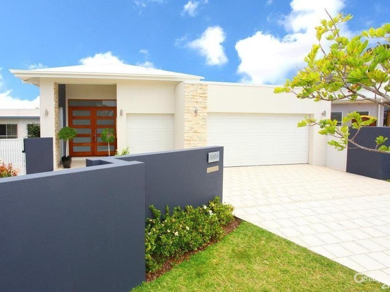 5004 Riverwood Grove, Benowa QLD 4217