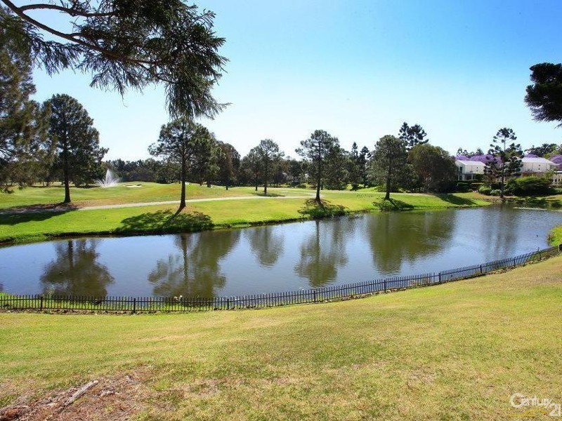 2112 South Shields, Benowa QLD 4217