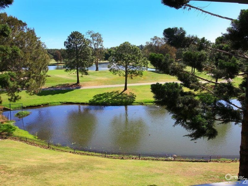 2112 South Shields, Benowa QLD 4217