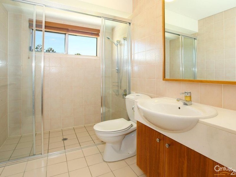 2112 South Shields, Benowa QLD 4217