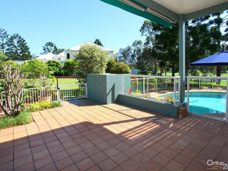 2112 South Shields, Benowa QLD 4217