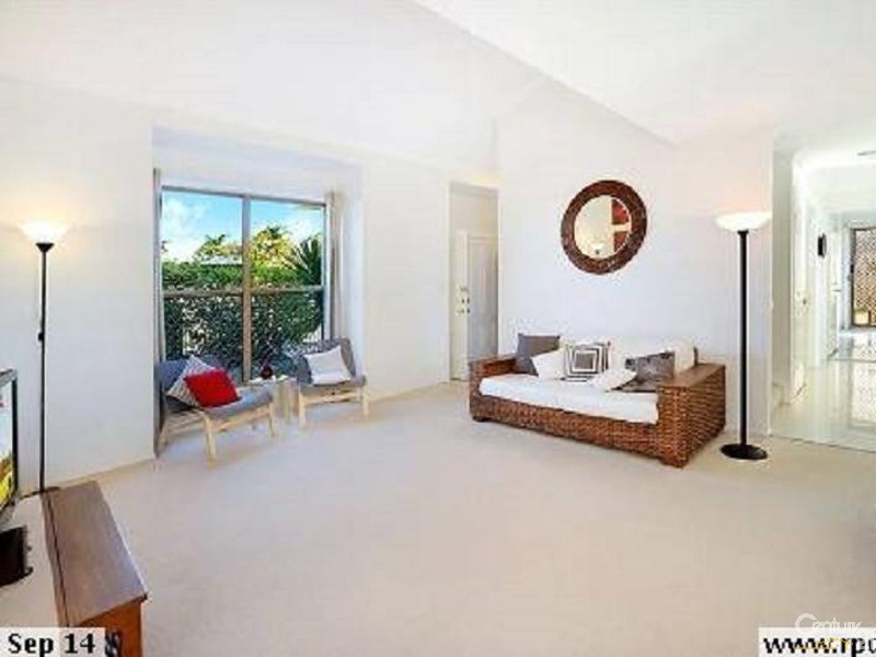 23 NOTRE DAME COURT, Varsity Lakes QLD 4227