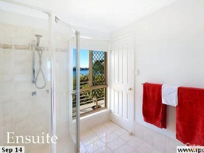 23 NOTRE DAME COURT, Varsity Lakes QLD 4227