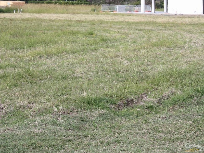 5017B Riverwood Grove, Benowa QLD 4217