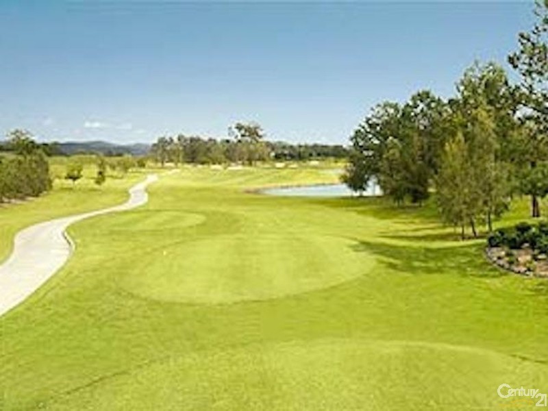 5017B Riverwood Grove, Benowa QLD 4217