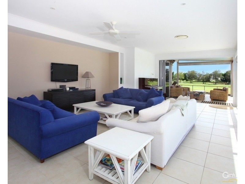 2013 THE BOULEVARDE, Benowa QLD 4217