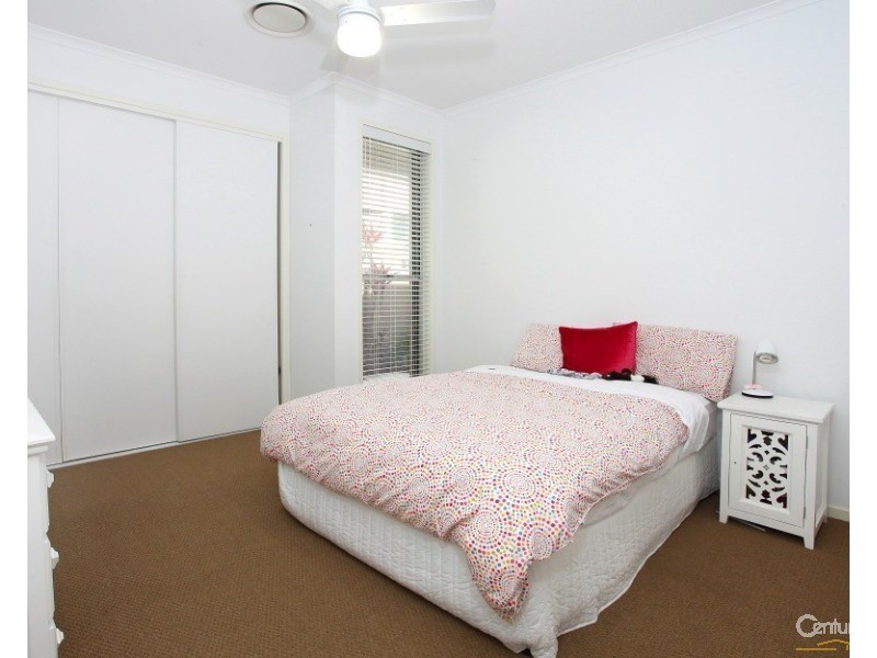 2013 THE BOULEVARDE, Benowa QLD 4217