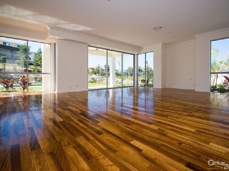 5021A RIVERWOOD GROVE, Benowa QLD 4217