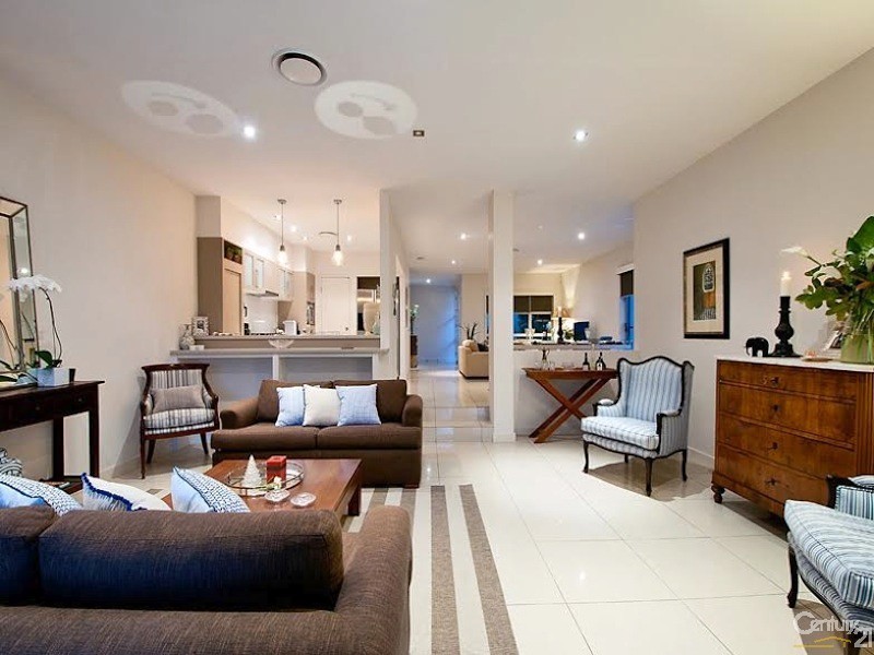 1/7005 Vista Drive, Benowa QLD 4217