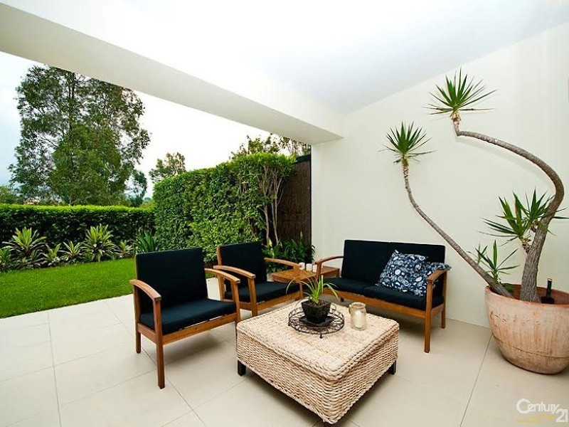 1/7005 Vista Drive, Benowa QLD 4217