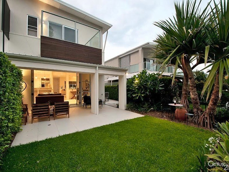 1/7005 Vista Drive, Benowa QLD 4217