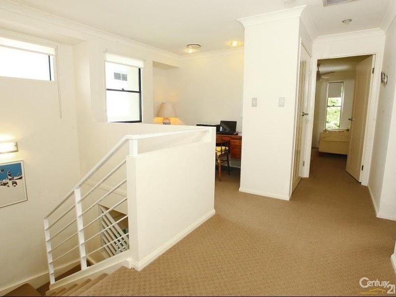 1014 Lakeview Terrace,Royal Pines Resort, Benowa QLD 4217