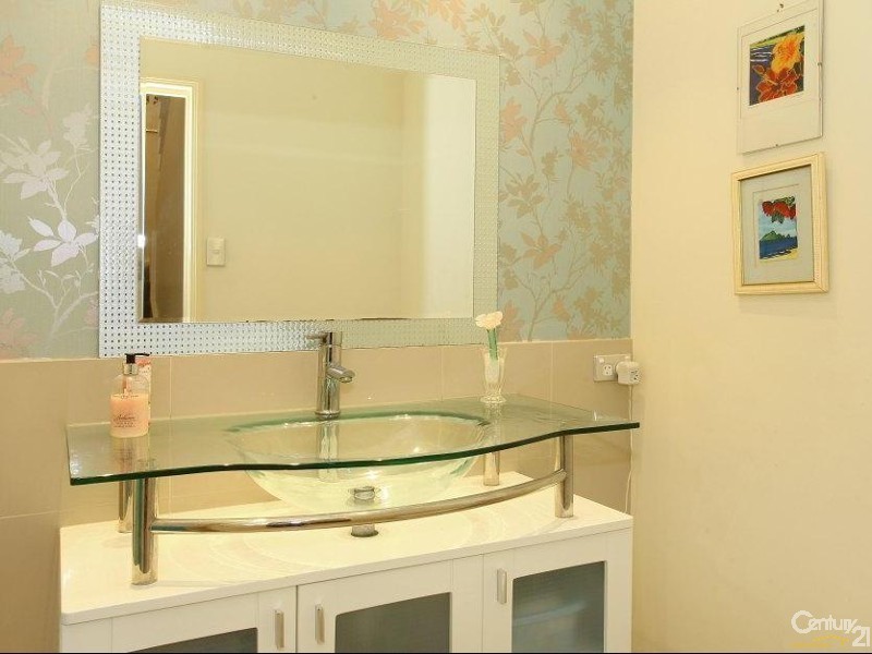 1014 Lakeview Terrace,Royal Pines Resort, Benowa QLD 4217