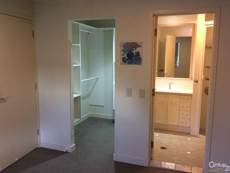 3110 Bell Park, Benowa QLD 4217