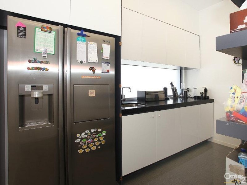 3005 The Boulevarde, Benowa QLD 4217