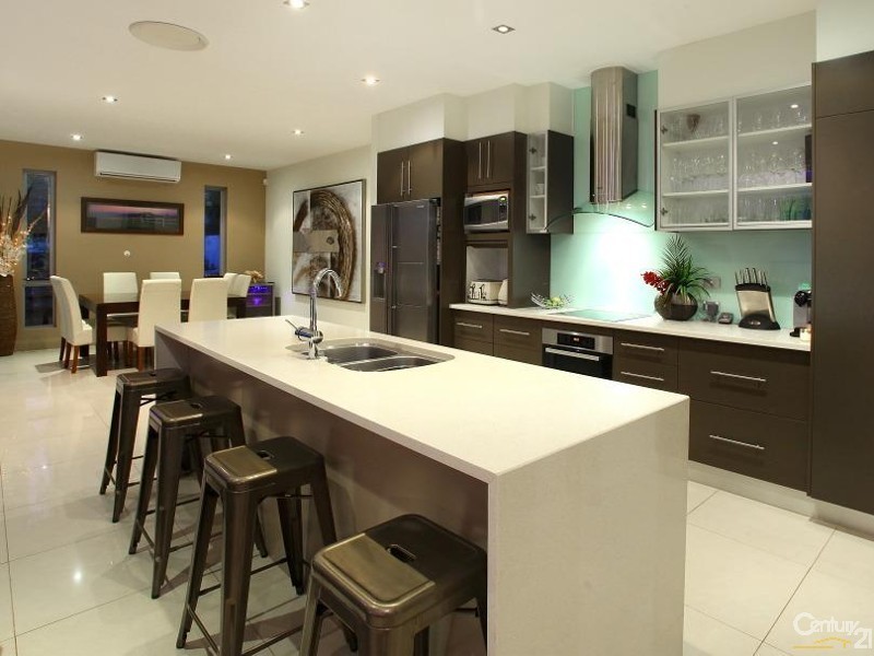 1/1005 Lakeview Terrace, Benowa QLD 4217