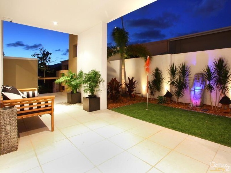 1/1005 Lakeview Terrace, Benowa QLD 4217