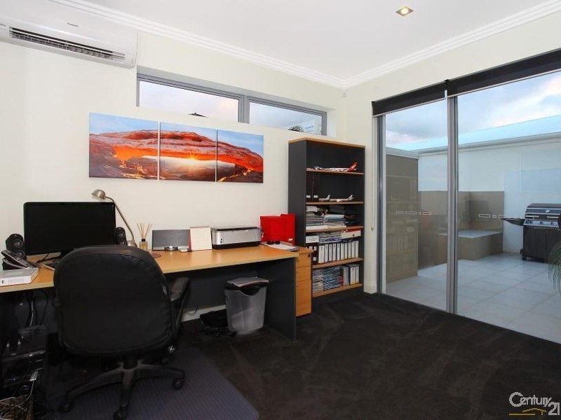 1/1005 Lakeview Terrace, Benowa QLD 4217