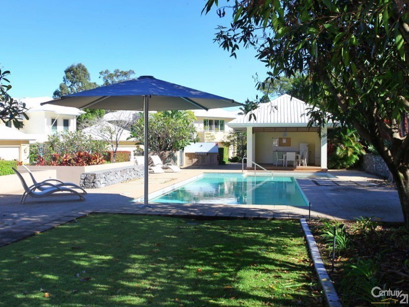 6121 Badon Village, Benowa QLD 4217