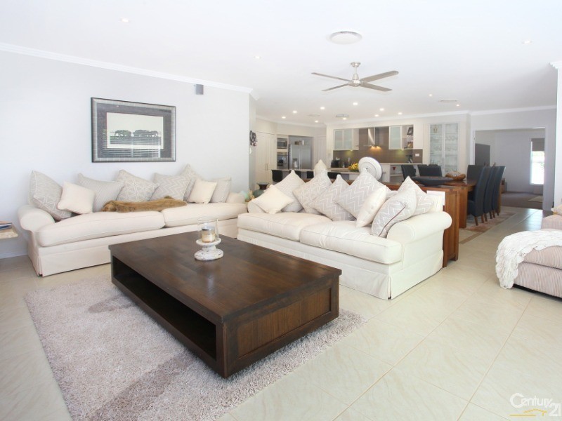 4021 Quayside, Benowa QLD 4217