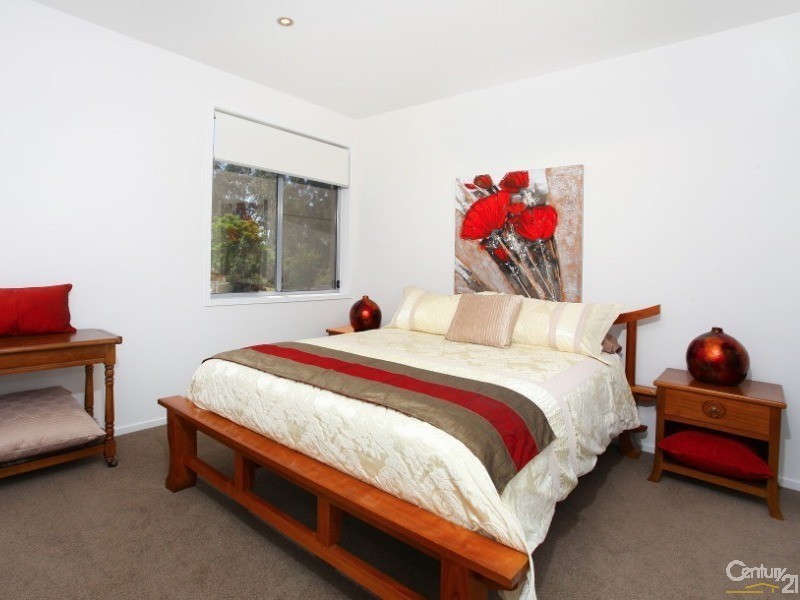 5023A Riverwood Grove, Benowa QLD 4217