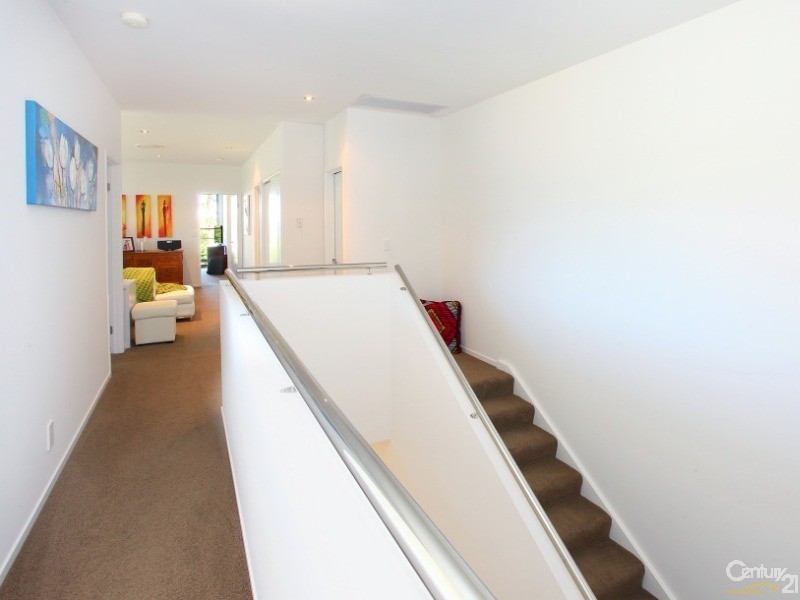 5023A Riverwood Grove, Benowa QLD 4217